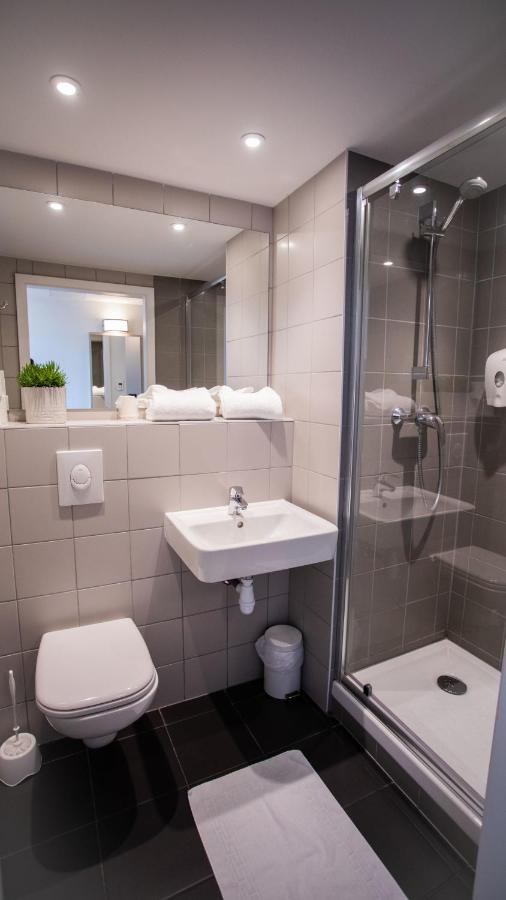 Oneloft Hotel Оберне Екстер'єр фото