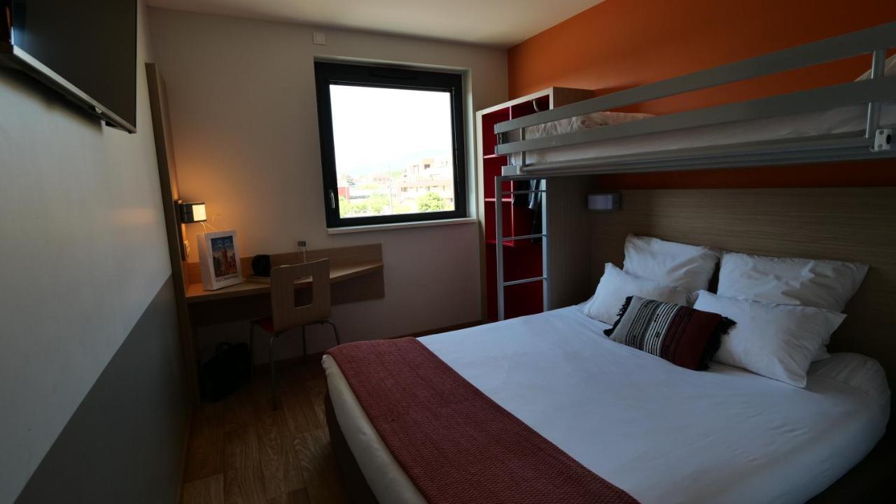 Oneloft Hotel Оберне Екстер'єр фото
